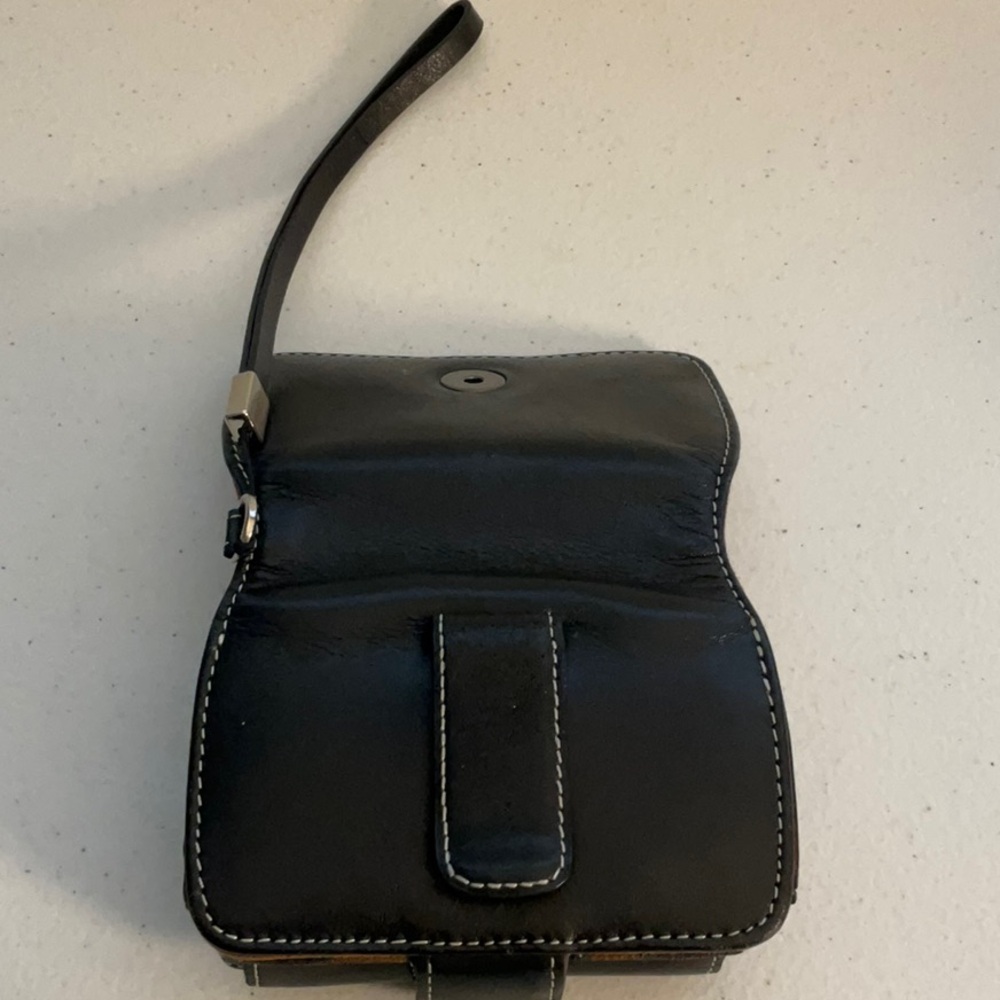 Olympus Camera Case - image 2